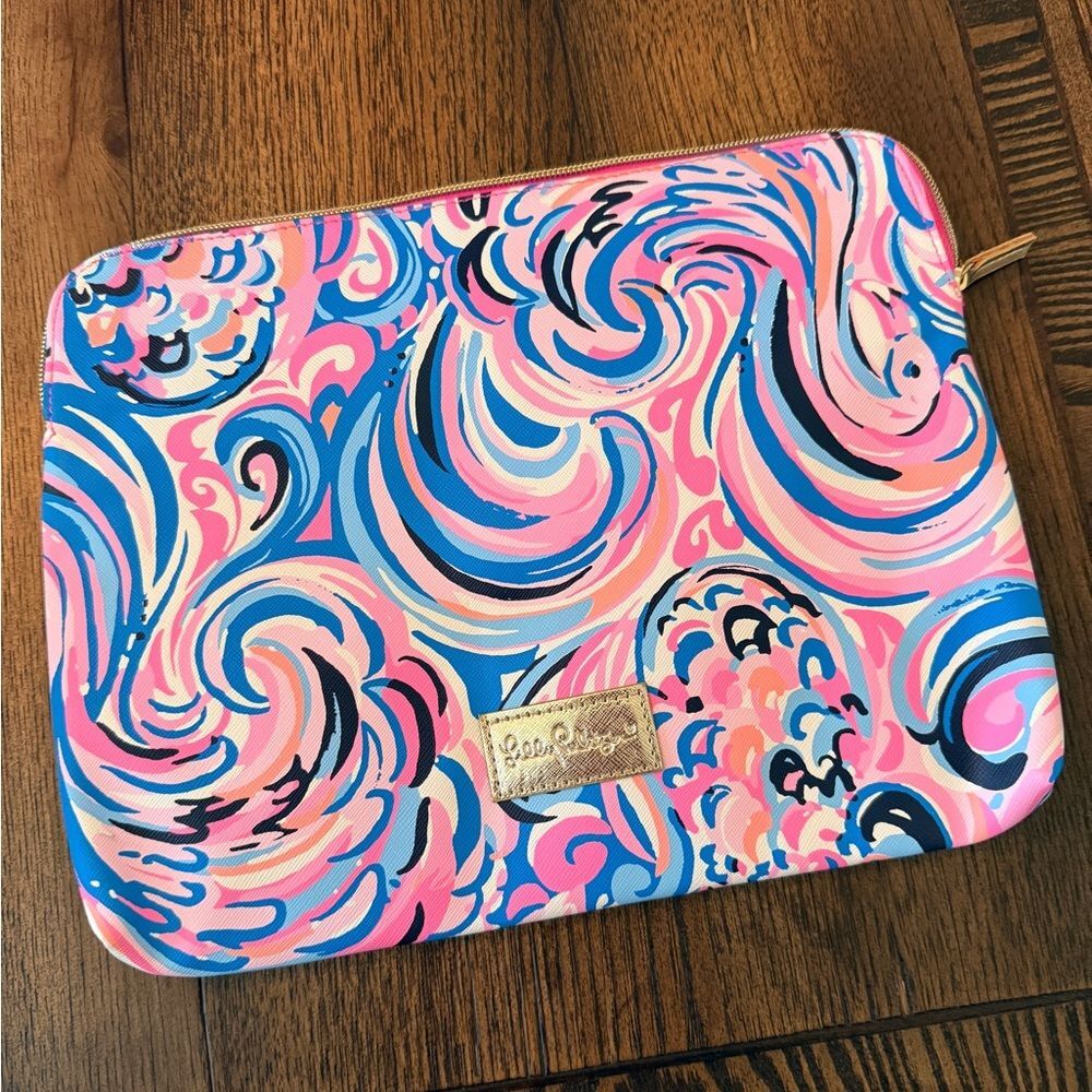 Lily Pulitzer Raz Berry FLAMINGOALS CATCH ALL POUCH Tech Zip Planner Makeup